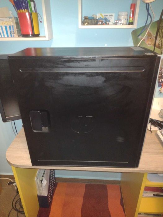 Настолен компютър