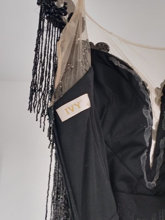 Рокля чисто нова