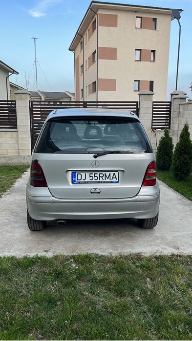 Mercedes- Benz A170