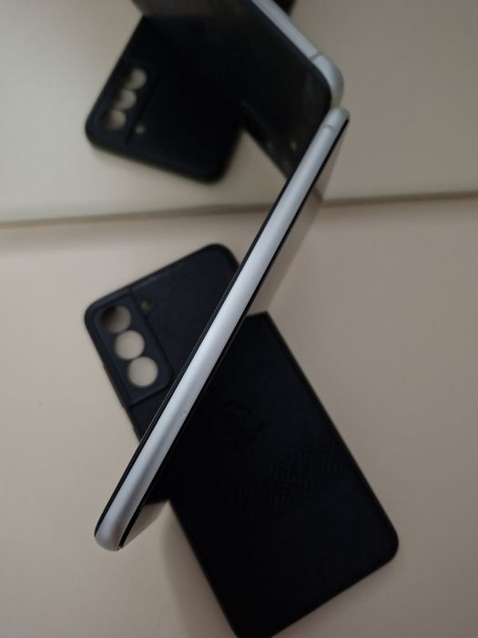 Продам Samsung Galaxy S21 FE 5G