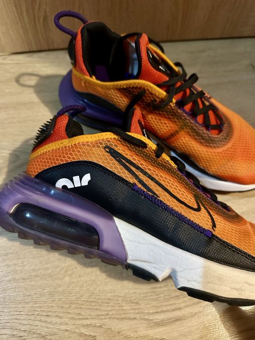Маратонки Nike Air Max 2090