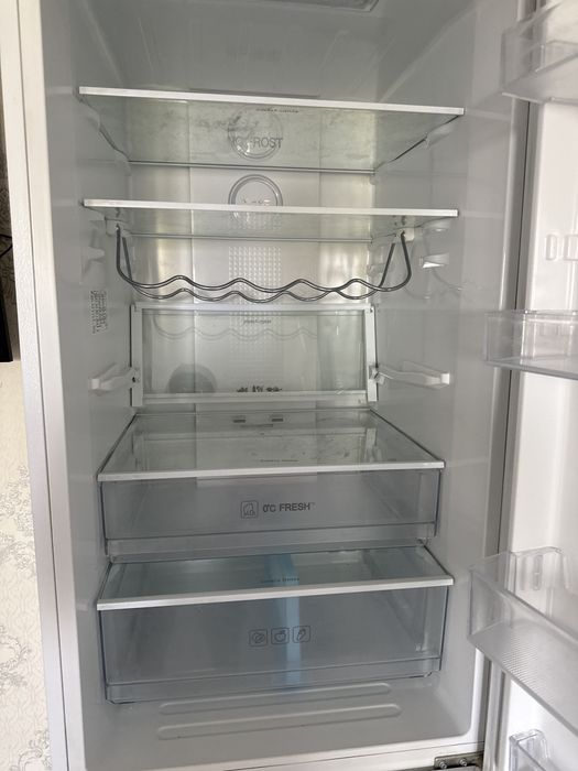Продам холодильник Haier