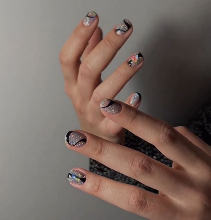 Маникюр, наращивание ногтей