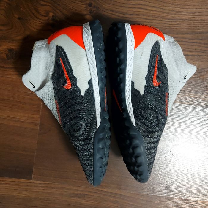 Сороконожки NIKE PHANTOM