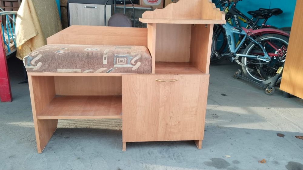 Пуфик для прихожей