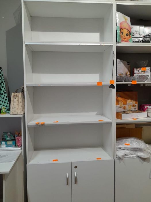 Витрины' мебель для торгового отдела