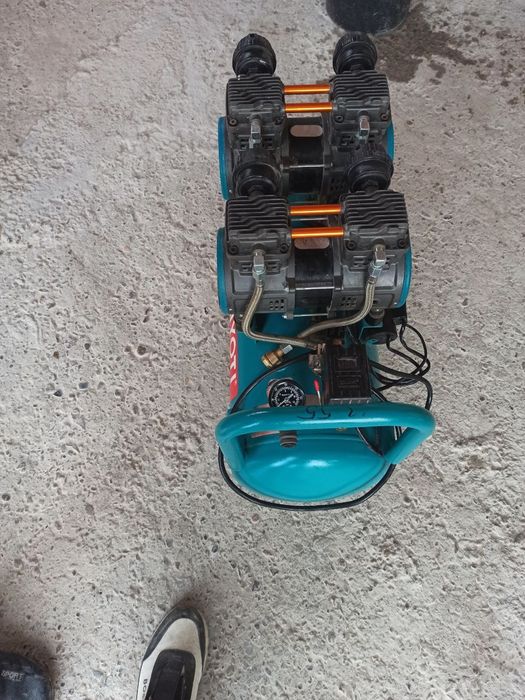 Компрессор без шумные 4- поршин холати яхши