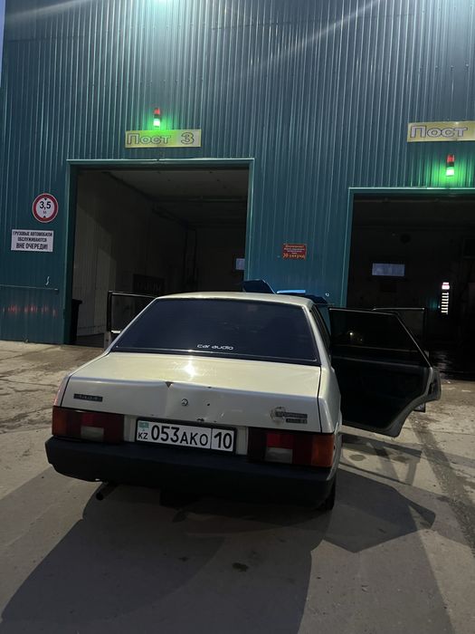 Продам ваз 21099