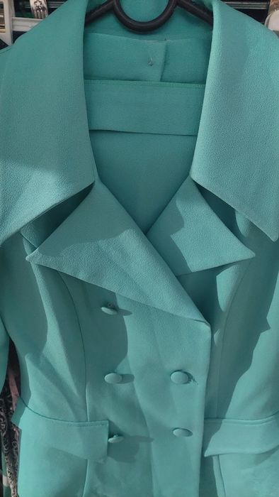 Двойка костюм с юбкой