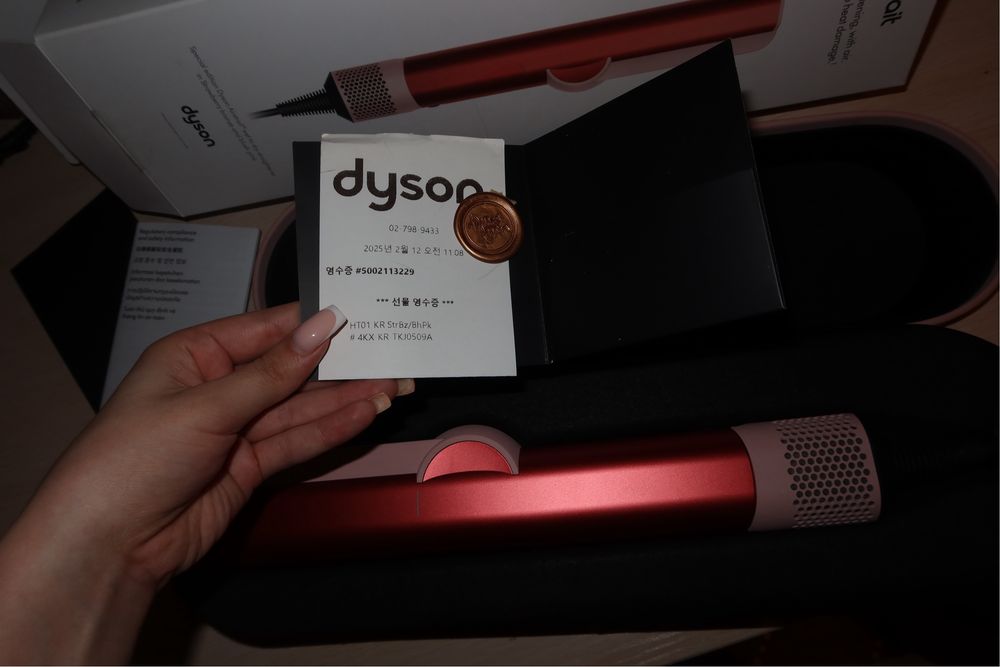 Оригинал фен Dyson Aistrait