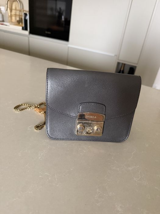 Чанта FURLA естествена кожа