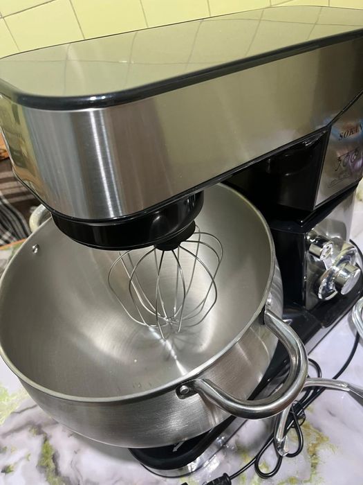 Продам миксер Sokany SC-623