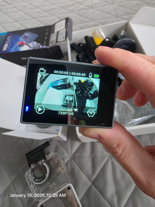 Akaso V50 Elite + accessories