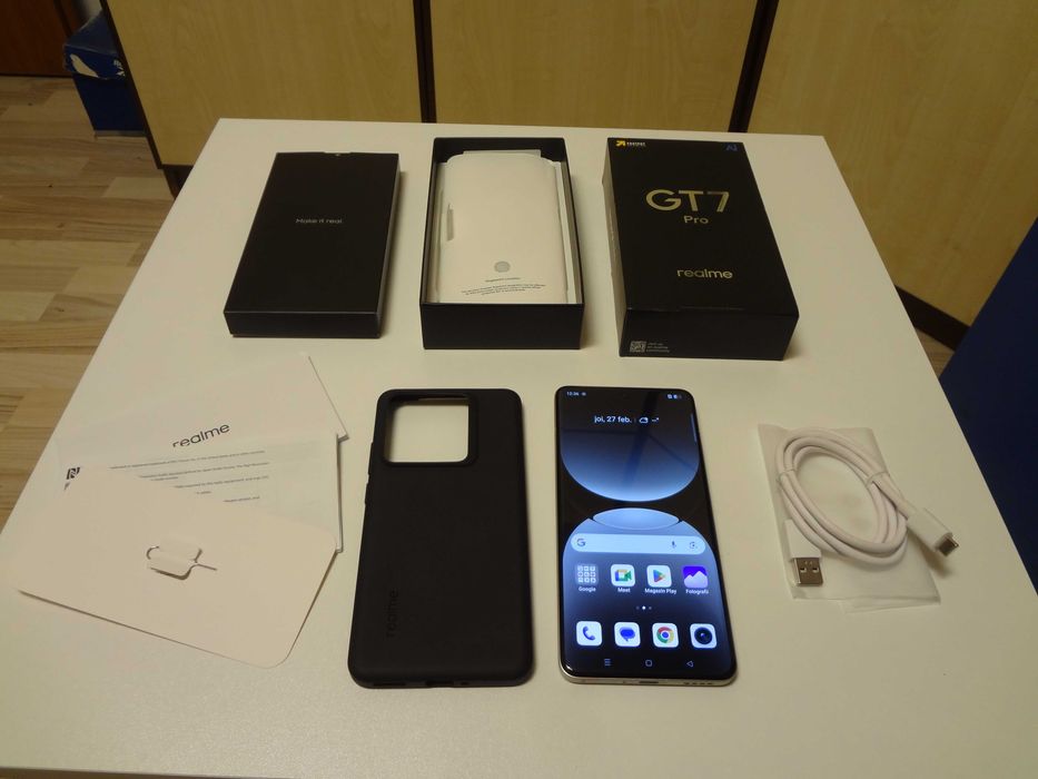 Realme GT7 PRO , Snapdragon 8 Elite , 100% Baterie , Ca Nou In Cutie .