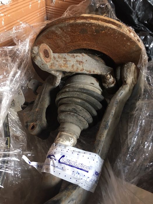 Продавам Бартер части за Берлинго комплекта