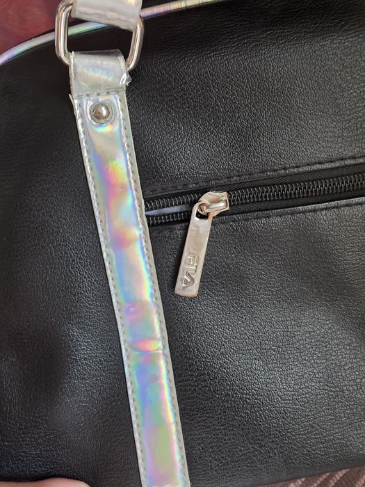 moschino раниu fila чанта