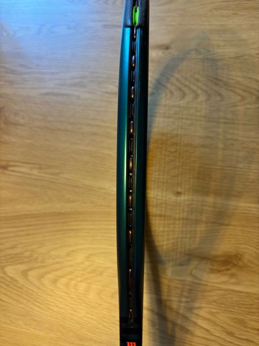 Wilson Blade v9 100 (300 гр.)