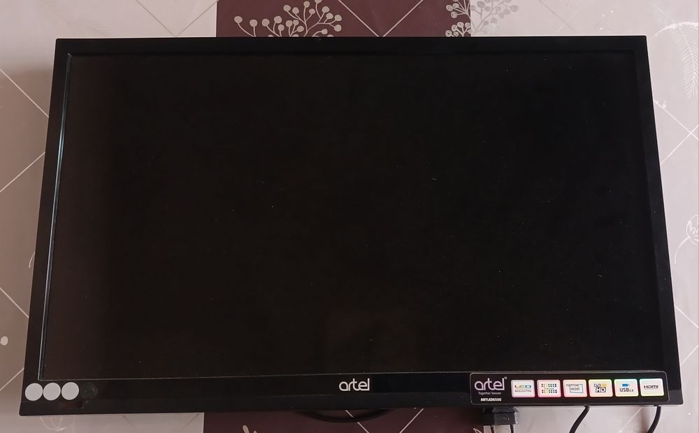Televizor Artel 24