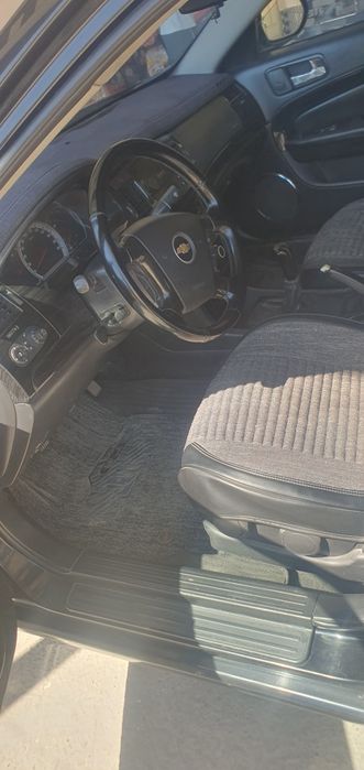 Holati ideal olib minsayla bez xarajat Taylor turibdi