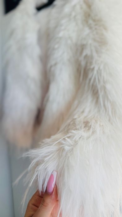 Елегантно яке с дълъг пух