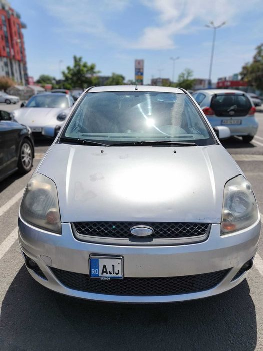 Vand Ford Fiesta