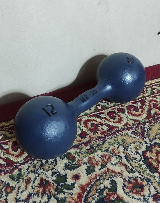 Гиря и гантеля ссср Полвонтош.