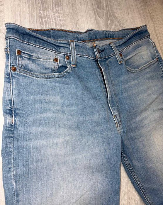 Blugi Levi's 514 Straight noi,fara eticheta.