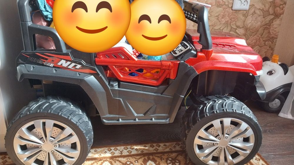 Продам детскую машину!