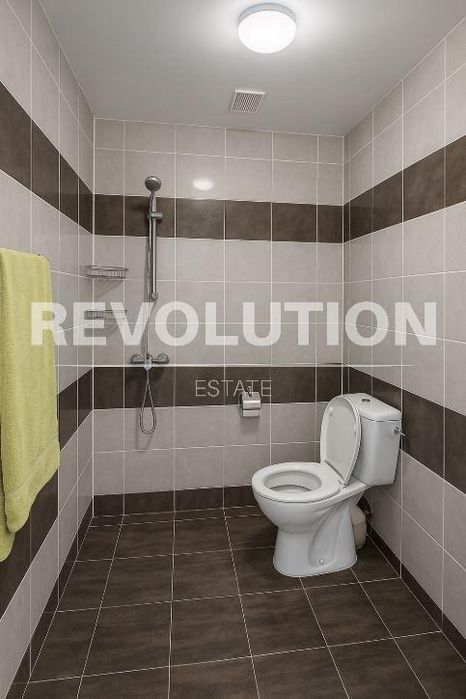 Дава се под наем Двустаен апартамент в Варна, Бриз - 55 кв.м за 400 € - Снимка #3