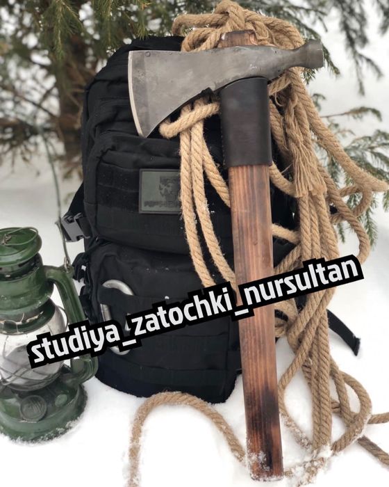 Топор туристический