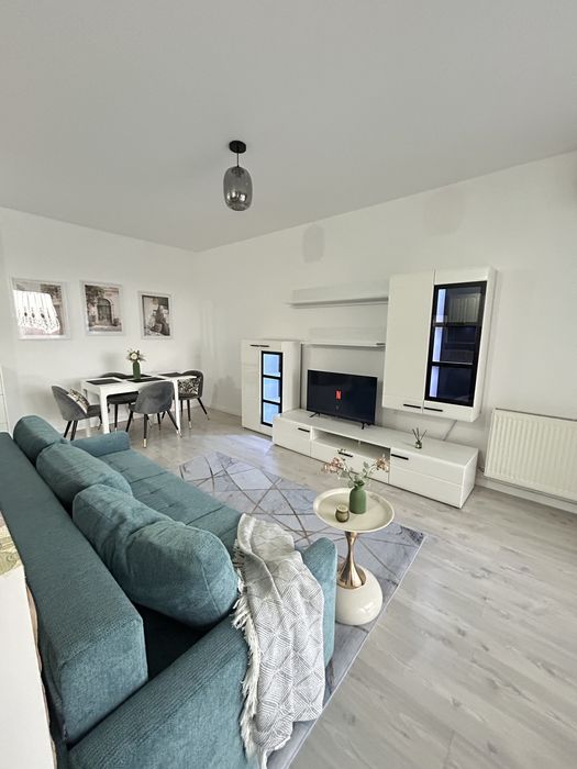 Apartament 2 camere de inchiriat in bloc nou