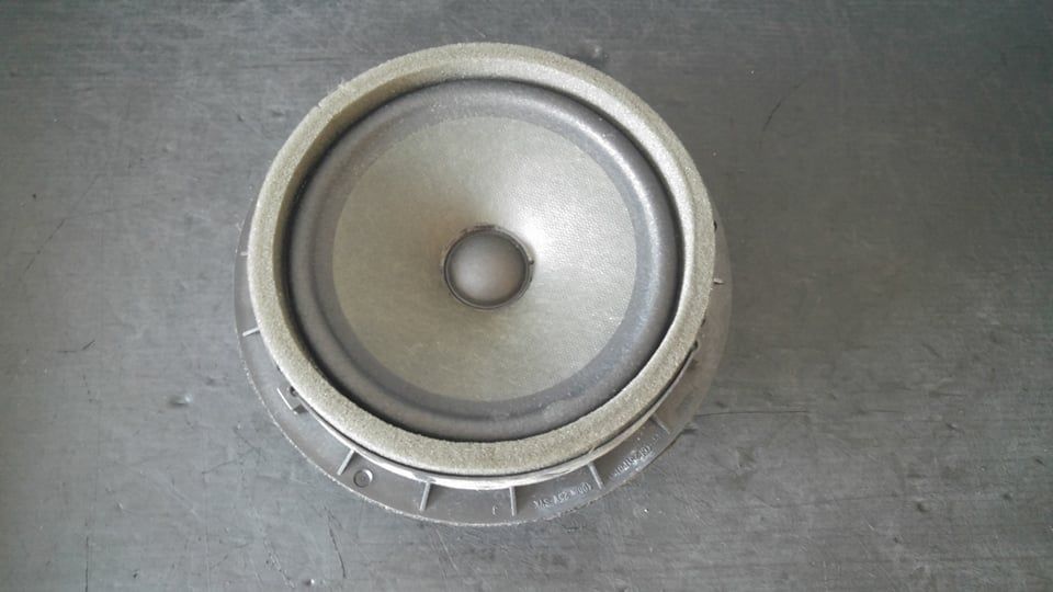 Boxa audio stanga spate suzuki vitara ly 3910268l01