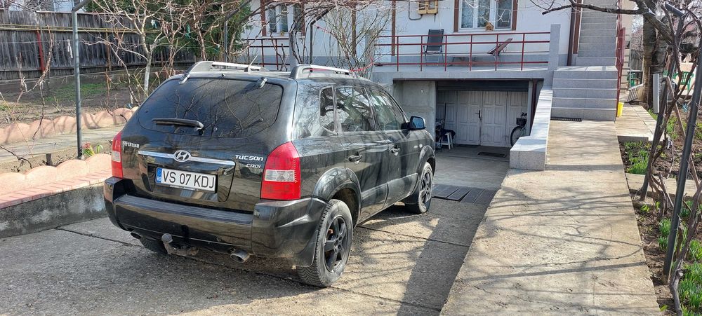 Hyundai Tucson 2006, 4x4, 2.0 diesel, piele, stare bună, CARVERTICAL