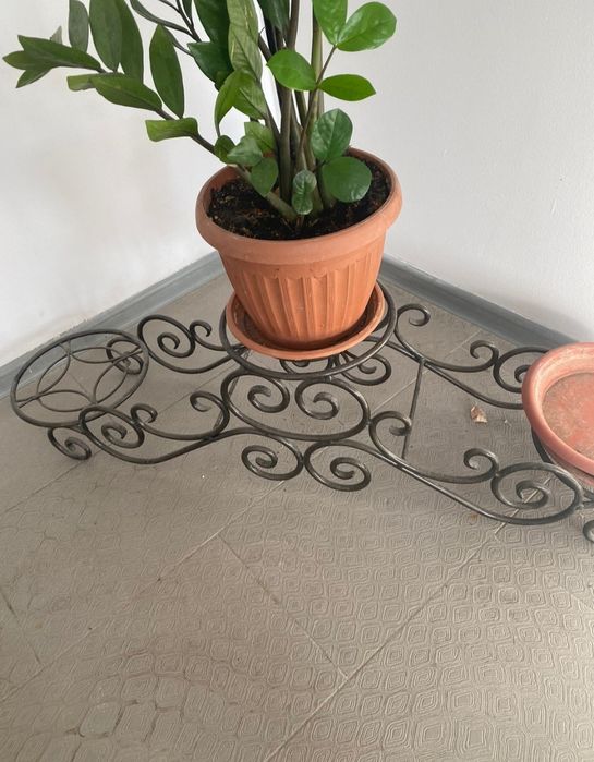 Подставка для цветов