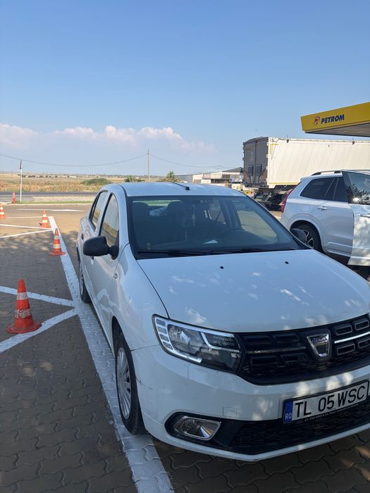 Dacia Logan 2019 luna a12
