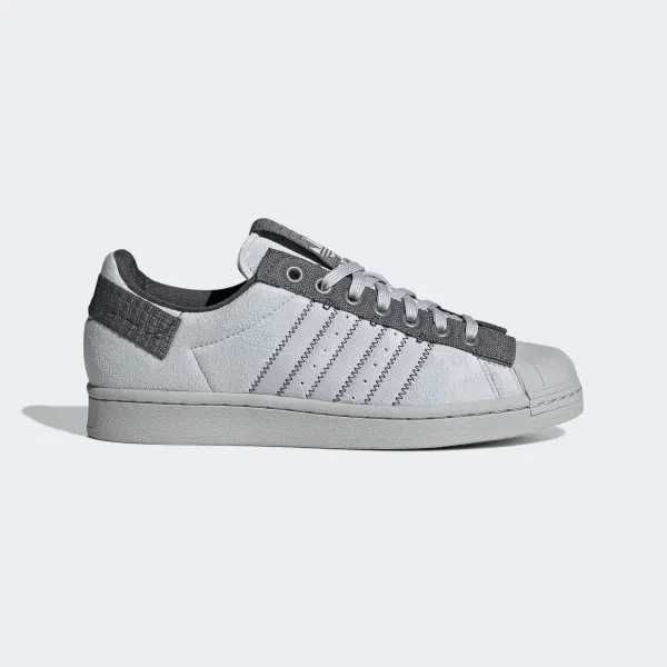 Оригинални кецове * ADIDAS SUPERSTAR  PARLEY BOOST inside * EU 39 1/3