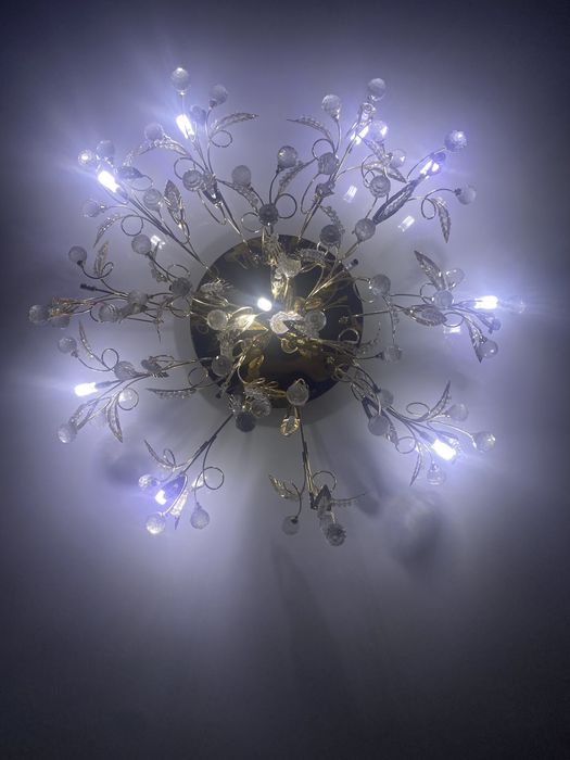 Хорошая люстра для дома