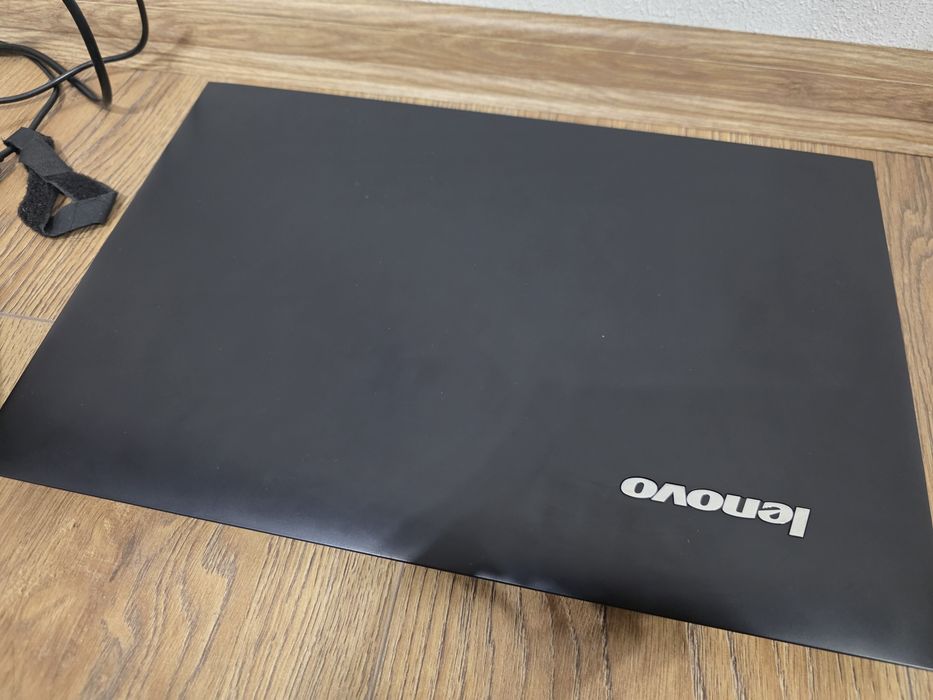 Lenovo B50-70 лаптоп