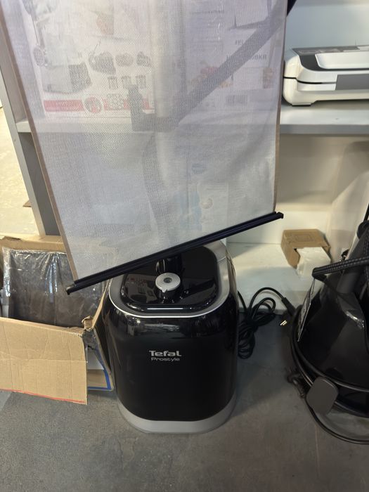 Stație verticală de călcat cu abur Tefal Prostyle IT3440
