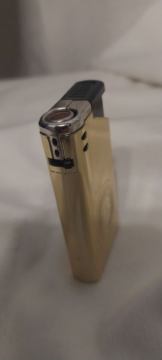 зажигалка на подарок