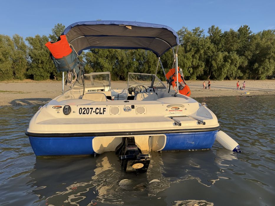 Bayliner 175 Bowrider – 2008 + Peridoc inclus