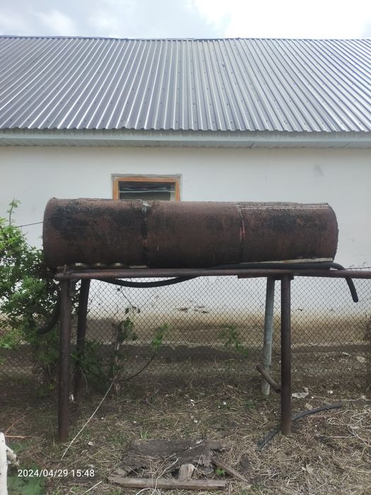 Продам ёмкость 300 литров