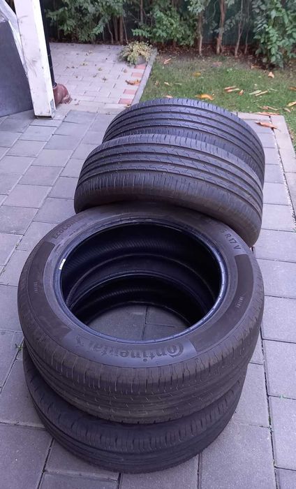 Set anvelope vara  Continental EcoContact 215/55R17