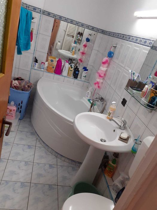 Proprietar | Apartament 3 camere Decomandat, bloc 1992, Nerva Traian – 5 min. Metrou Timpuri Noi