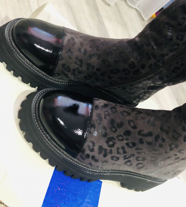 Продам зимние сапоги