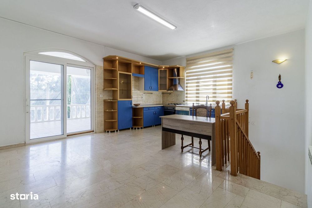 Domeniu privat 5.000 mp, cu reședință de 625 mp și piscină, Corbeanca