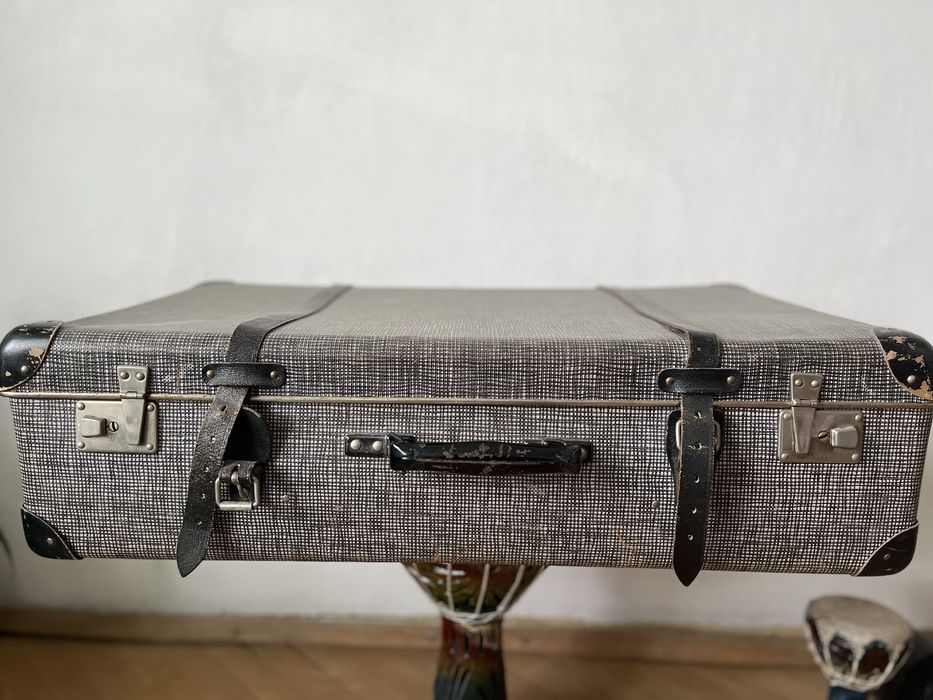 Винтидж куфар – за ценители, за декорация или реставрация,