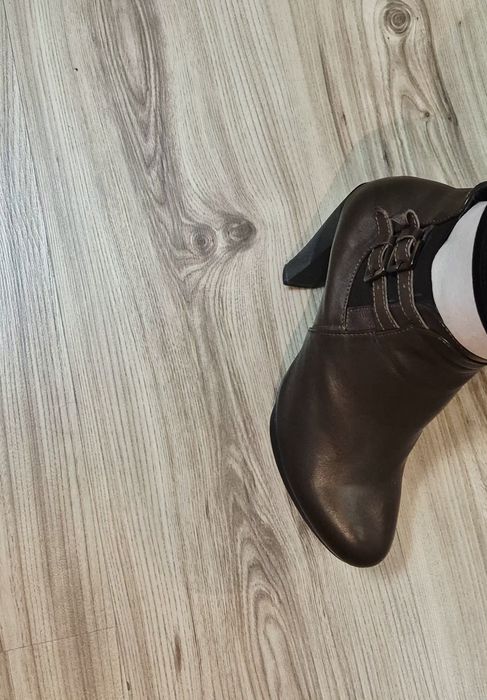 Botine/ghete maro din piele naturala