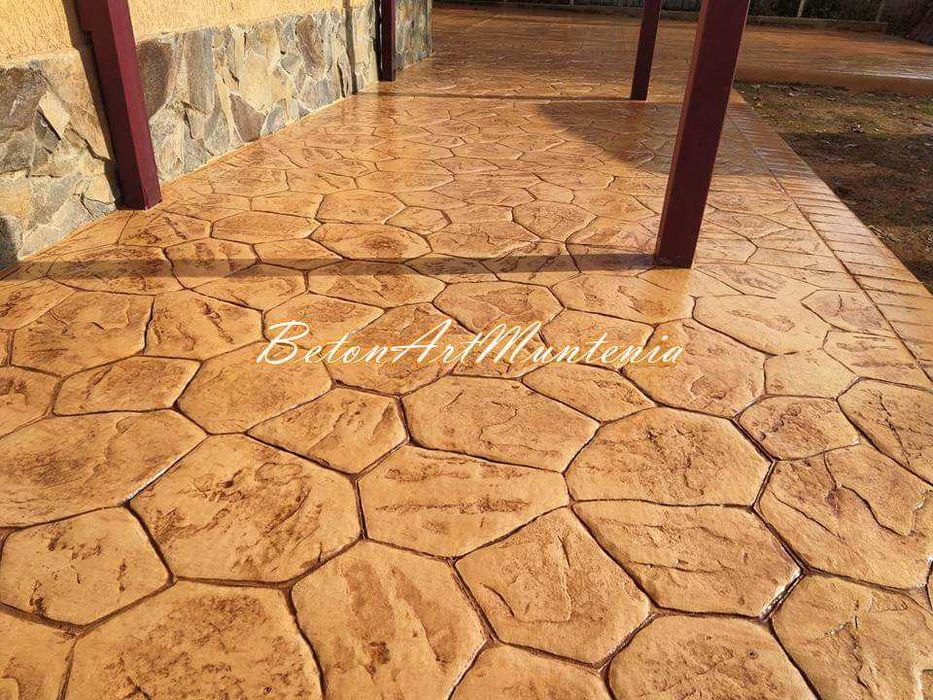 Beton amprentat și amprentat vertical