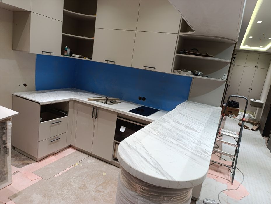 Столешницы из натуралного камня. Бесплатный замер и консультация.